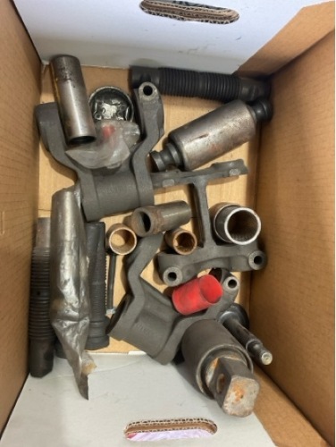 Truck Clutch Forks and Mechanical Parts