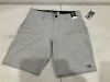Salty Crew - Drifter 19" Hybrid Shorts - Mid Length at Knee - Light Grey - 30435024 - Size 28 - 2