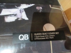 2 x Queen Quilt Cover Sets - 2