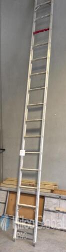 SafeTstep Aluminium Extension Ladder 4.8M