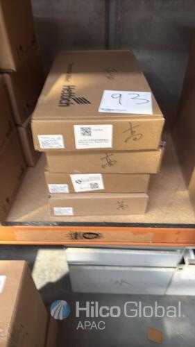 4 Boxes of Hettich InnoTech Atira L-drawer 945600