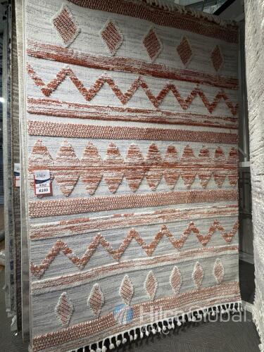 Geometric Pattern Area Rug, orange and white, fringed edge