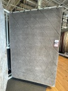 Atelier Rugs Lacey 02 Rug 160x230cm Silver