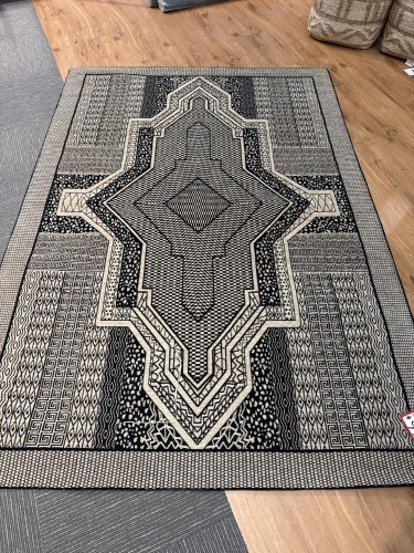 Love That Homewares Agata Rug Black 160x230 cm