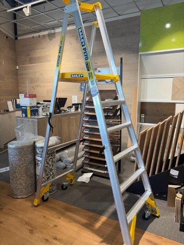 Bailey P170-6 AL Job Station Platform Ladder, Ladder height 2.77 m, Platform height 1.74 m, Max load 170 kg, Nominal weight 21.9 kg, Serial number FS13541