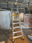 Gorilla PL006-4 Platform Ladder, platform height 1.8 m, hand rail height 0.9 m, nominal weight 20.9 kg, maximum load 150 kg, made to AS/NZS 1892.1:1996, imported by Hartman Group Pty Ltd.