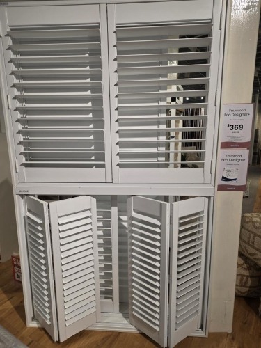 3 fixtures with various blinds/shutters. Must take fixtures