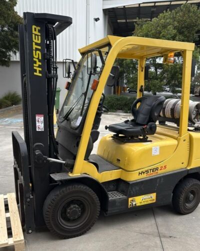 2015 Hyster H2.5TX 25LE Counterbalance Forklift