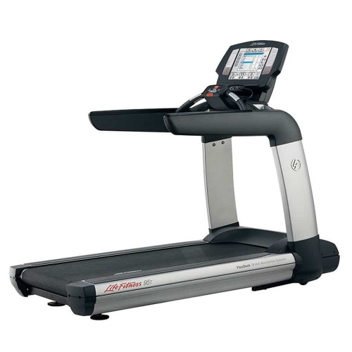 LIFE FITNESS 95T Engage treadmill