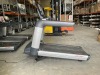 LIFE FITNESS 95T Engage treadmill - 2