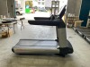 LIFE FITNESS 95T Engage treadmill - 4