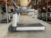 LIFE FITNESS 95T Engage treadmill - 2