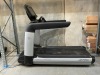 LIFE FITNESS 95T Engage treadmill - 2