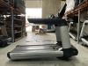LIFE FITNESS 95T Engage treadmill - 8