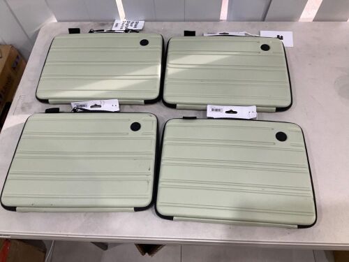 Bundle of 4 x SwissTech 14 Inch Hard Case for Laptops