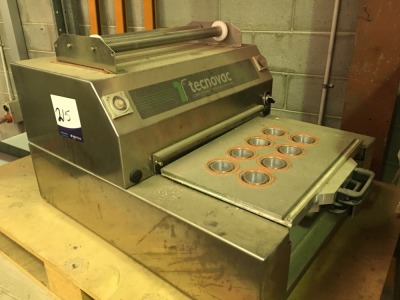 2000 Tecnovac Packaging Machine, Model: ERM M3, Serial No: 00.08.22, Built: 2000