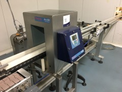 Thermo Scientfic Pass Through Metal Detector, Model: Apex500, Serial No: 08481497A