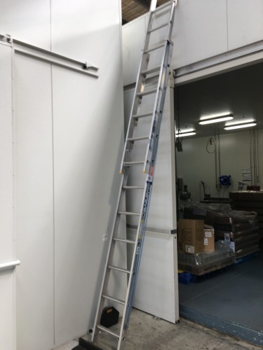Bailey Aluminium Extension Ladder