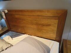 Clovelly Queen Bay Bed Frame in Driftwood, with 26" Foam Mattress & assorted Bedding - 5