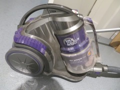 Vax Vacuum Cleaner, Model: Ven3. Ironing Board - 2