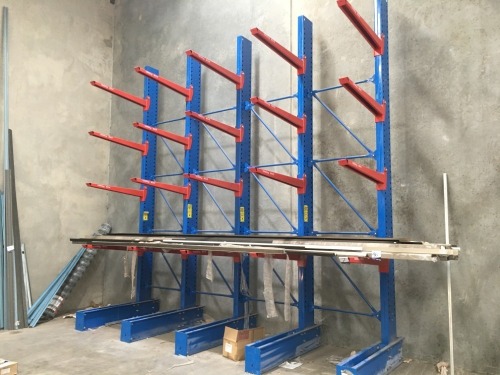 Canterlever Style Stock Racking, 5 Upright Frames, 20 Arms (16T Total rack Capacity)
