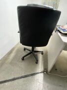 Office Chair & Mobile Cabinet (No Drawer) - 2