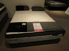 Queen Madison Broadway Deluxe Collection Mattress & Base