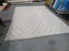 1 x Floor Rug, Beige & Grey toning's, 3550 x 2500mm - 2