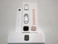 Apple Watch Series 5 44mm - Gold Aluminium Case - Pink Sand Sport Band - 2