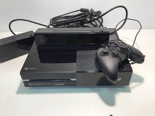 Microsoft Xbox One 500GB Black (1540) with Xbox Kinect