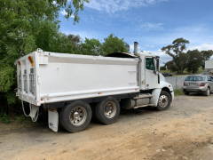 2007 Freightliner Columbia 6x4 Tipper Truck (Location: VIC) - 3