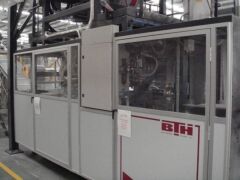AUTOMATIC FORM, FILL, SEAL, BAGGING & PALLETISING MACHINE UP TO 25KG BAGS. BUILT: 2008. Manufactured by BTH (Now called Premiere Tech Chronos) - 22