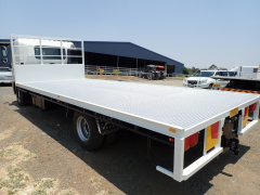 2016 Hino FD500, 7JL-1124 Tray Body Truck (Location: Haigslea, QLD) - 5