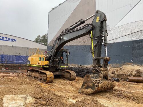 2012 Volvo EC330CL Hydraulic Excavator