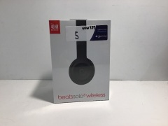 Beats Solo 3 Wireless On-Ear Headphones (Black) - 2