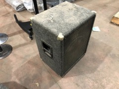 2 x Commercial Speaker Boxes - 6