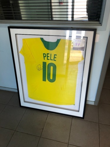 Pele' Framed & Signed Jersey, 840 x 40 x 1010mm H