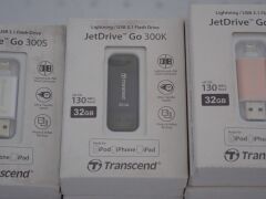 Quantity of 22 x Transcend Jetdrive Go 300 Flash Drives - 2