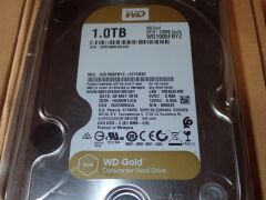 Quantity of 12 x Western Digital 1tb HDDs - 3