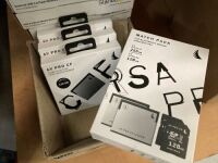 Quantity of approximately 23 x memory card readers