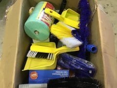 Bulk Lot Commercial Cleaning Products - Dust Pans, Scourers, Gloves and Brushes - 2