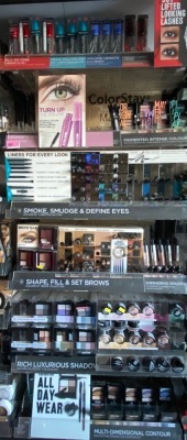Approx 100 x assorted Revlon Eyes & Brows Products