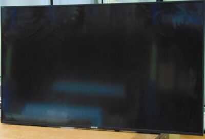 DNL Sony KD-55X8500D TV cracked screen