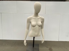 G - Raw Branded Mannequin (Female)