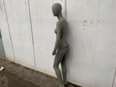 Freestanding Mannequin (Female) - 2