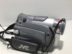 JVC GR-D53AA DIGITAL VIDEO CAMERA 700X CAMCORDER - 2