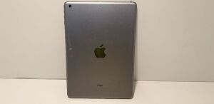 Apple iPad Air A1474 16GB - 2