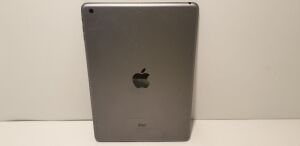 Apple iPad Air A1474 16GB - 2