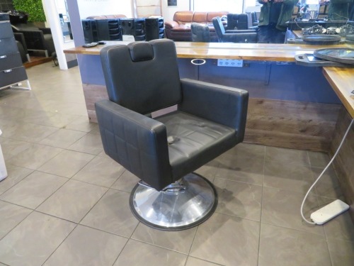 Adjustable height Hairdressing Chair