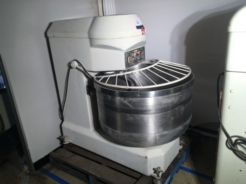 OPM 80Kg Spiral Mixer, 3 Phase Plug, Stainless Steel Bowl